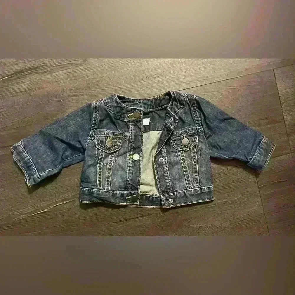 Jean Jacket - Picture 1 of 3